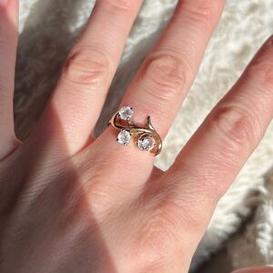 18K HGE Floral Ring